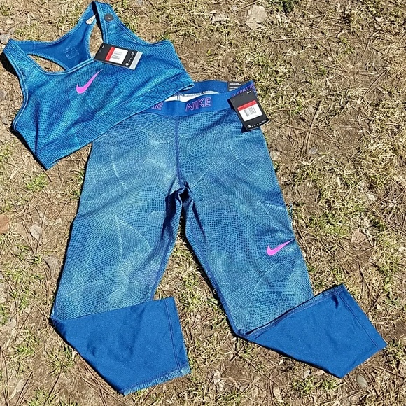 nike 2 piece outfits womens